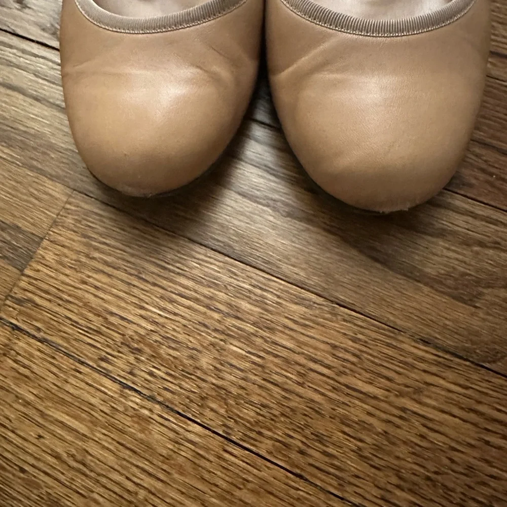 Stuart Weitzman Beige Ballet Flats with Bow Detail - Picture 8 of 8